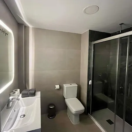 公寓 Penthouse Paradise - Jacuzzi & Sea Views! *