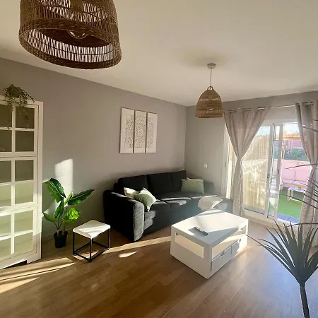 Penthouse Paradise - Jacuzzi & Sea Views! 马尔韦利亚