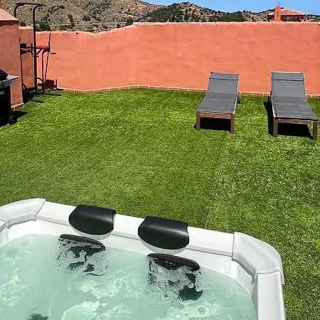 公寓 Penthouse Paradise - Jacuzzi & Sea Views! *