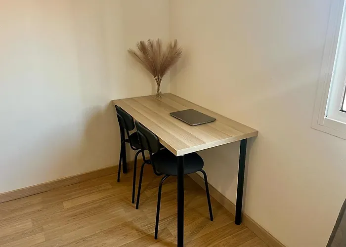 Penthouse Paradise - Jacuzzi & Sea Views!