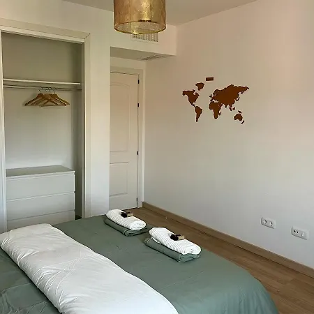 公寓 Penthouse Paradise - Jacuzzi & Sea Views!