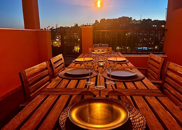 Penthouse Paradise - Jacuzzi & Sea Views! Apartment Marbella